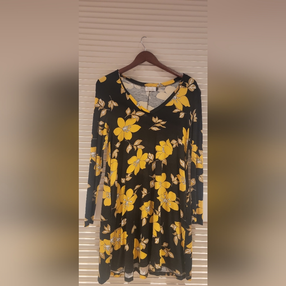 Cute Ava Sky V-Neck A-line dress Sz. XS